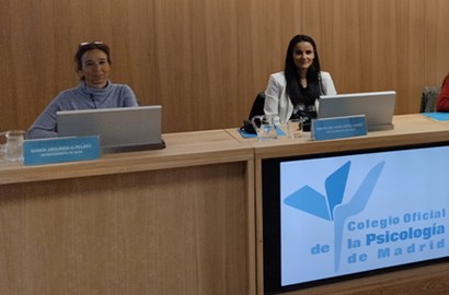 María Arsuaga y Mar López en la IV Jornada Psicología Deporte COP Madrid