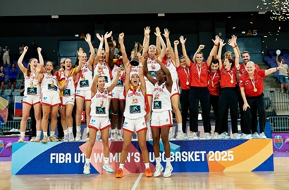 España U16F reina en Europa y firma un verano irrepetible